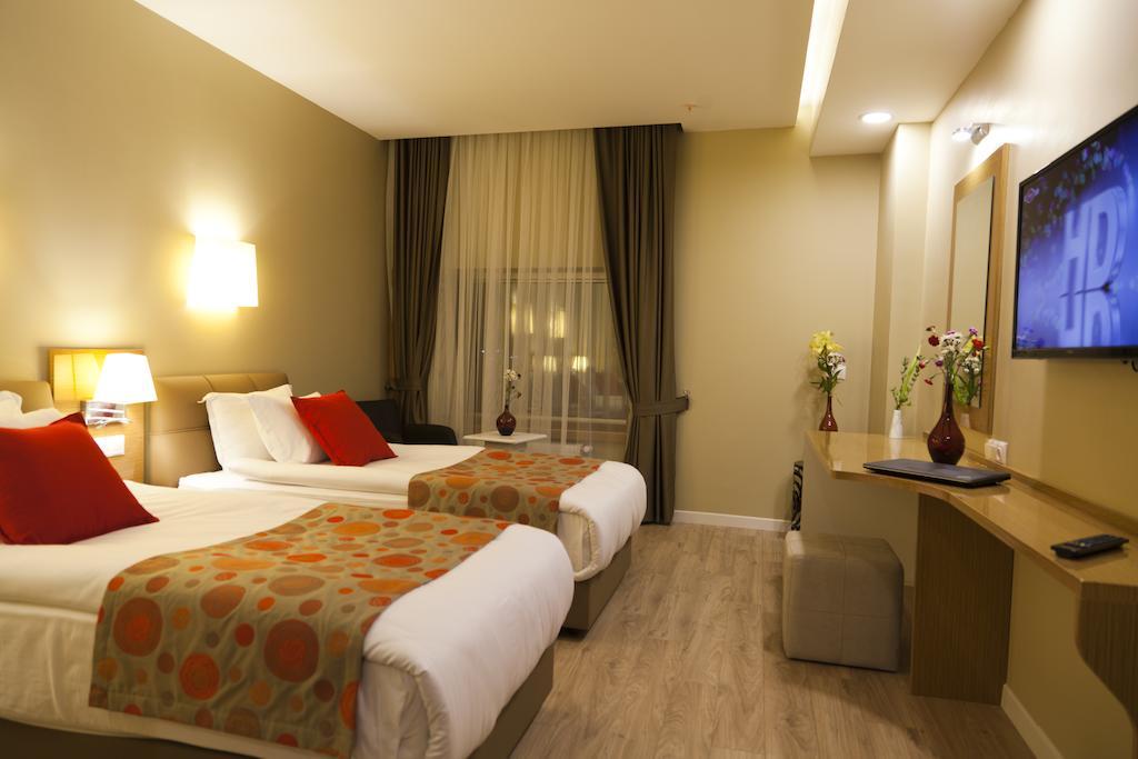 Grand Plaza Hotel Istanbul Exterior foto